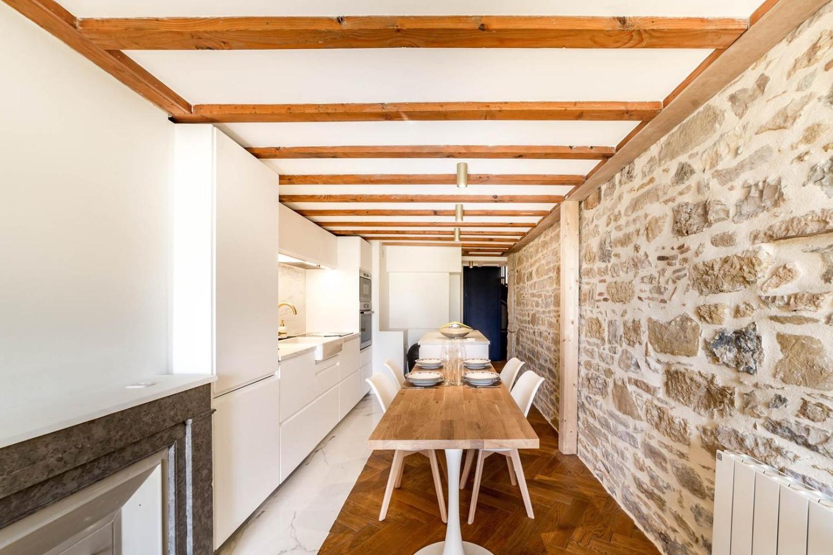 High-End Apartment Overlooking The Quays Ail Lyon Bagian luar foto